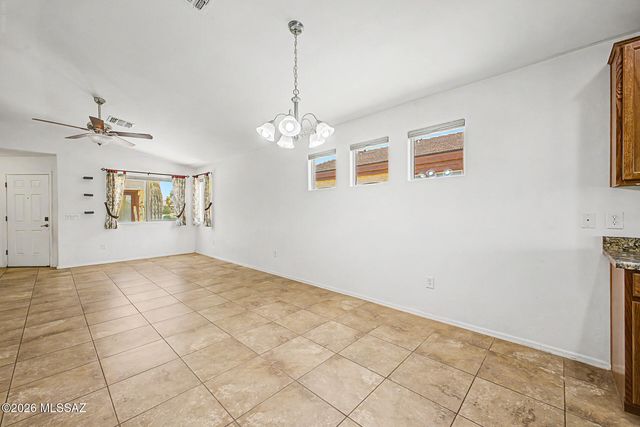 8581 N Continental Links Drive, Tucson, AZ 85743
