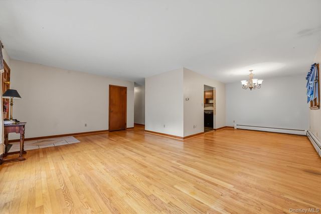 9 Michelle Drive, Newburgh, NY 12550