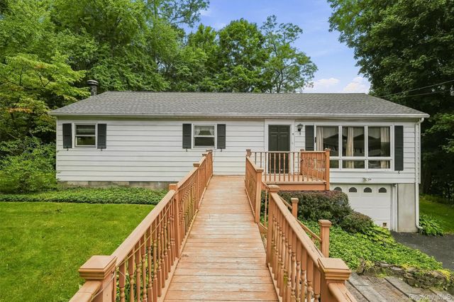 9 Michelle Drive, Newburgh, NY 12550