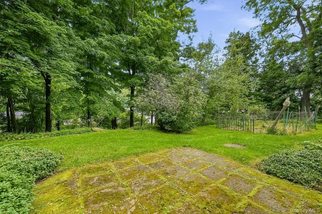 9 Michelle Drive, Newburgh, NY 12550