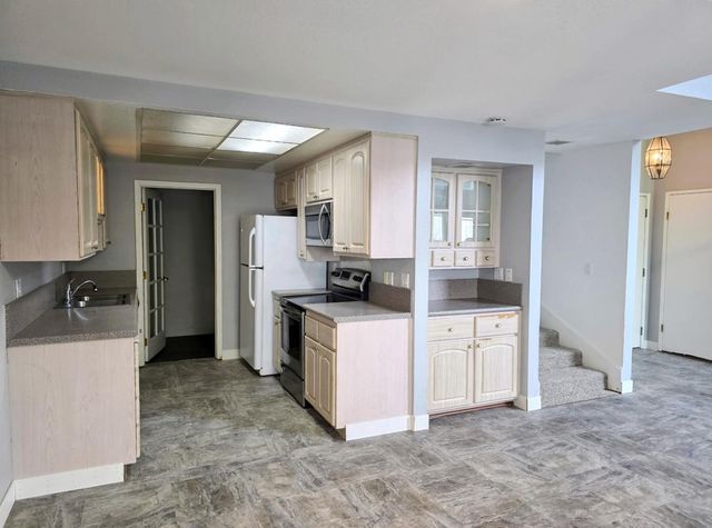 7464 Tulare Hill Lane, San Jose, CA 95139