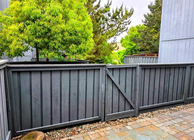 7464 Tulare Hill Lane, San Jose, CA 95139