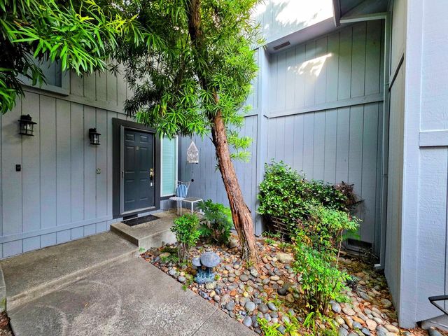 7464 Tulare Hill Lane, San Jose, CA 95139