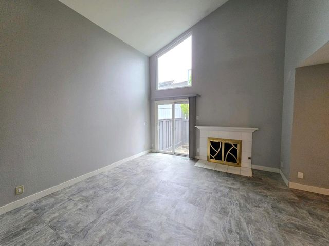 7464 Tulare Hill Lane, San Jose, CA 95139