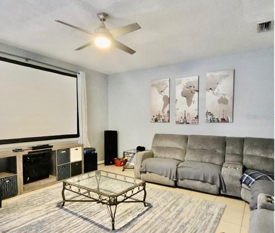 12135 FOX BLOOM AVENUE, Gibsonton, FL 33534