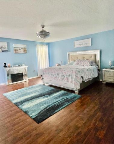 12135 FOX BLOOM AVENUE, Gibsonton, FL 33534