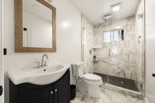5049 Holyoke Way, Sacramento, CA 95841