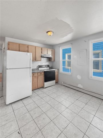 140 Cleveland Street, Providence, RI 02909