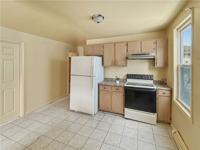 140 Cleveland Street, Providence, RI 02909