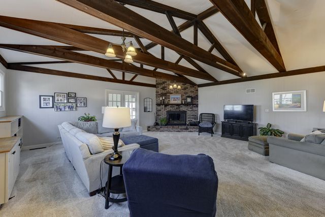 1525 Fran-lin Pkwy, Munster, IN 46321