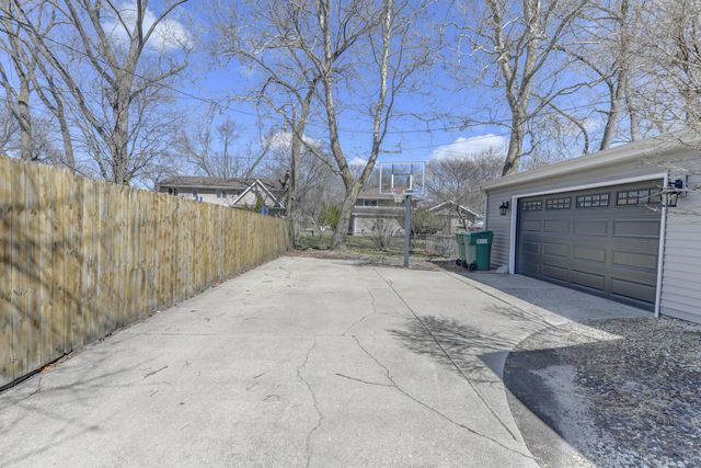 1525 Fran-lin Pkwy, Munster, IN 46321