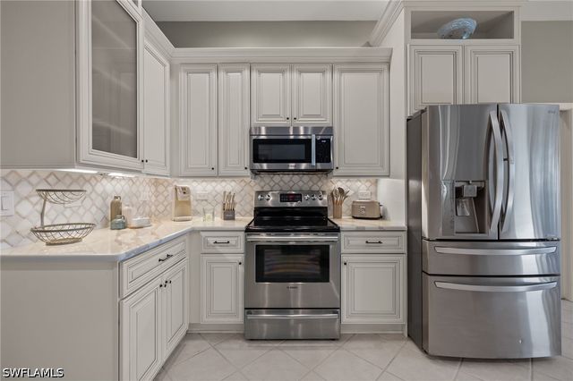 16322 Edgemont DR, Fort Myers, FL 33908