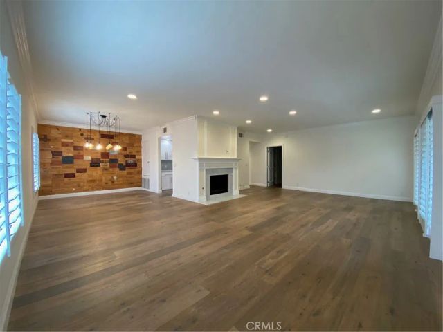 1740 Malcolm 201, Los Angeles, CA 90024