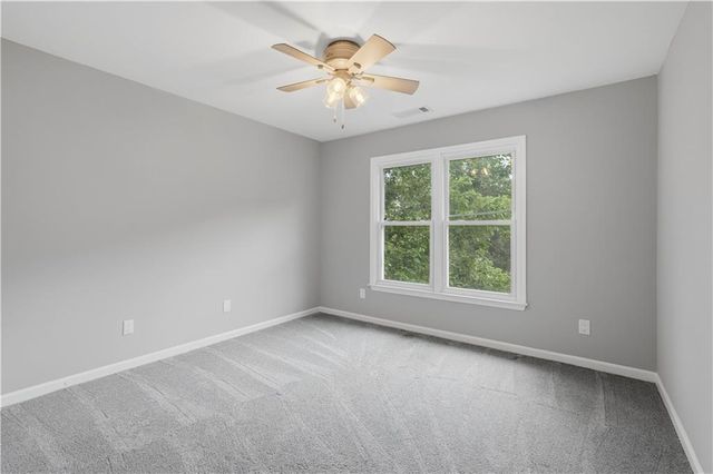 160 Treadstone Overlook, Suwanee, GA 30024