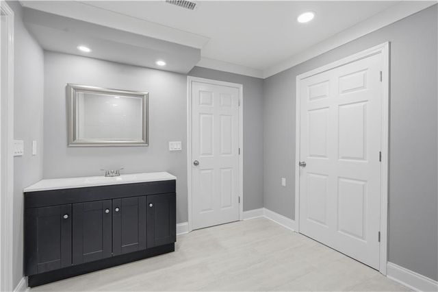 160 Treadstone Overlook, Suwanee, GA 30024