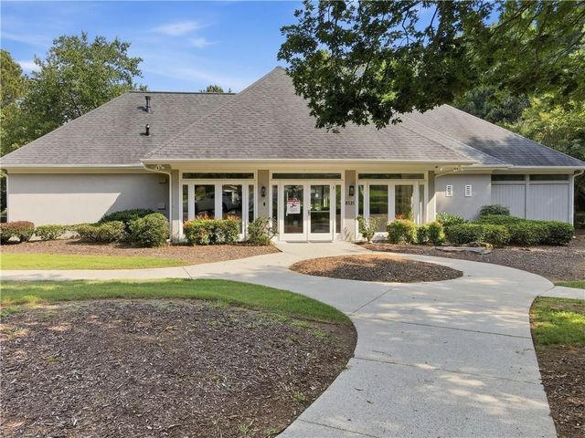 160 Treadstone Overlook, Suwanee, GA 30024