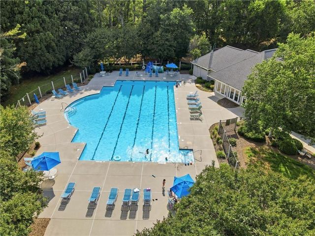 160 Treadstone Overlook, Suwanee, GA 30024