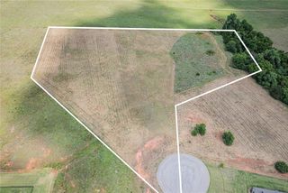 4 SW 113th Circle 4, Mustang, OK 73064