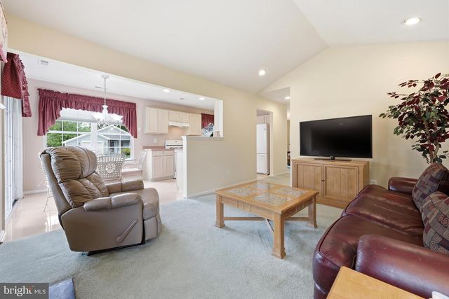 29 AUTUMN LN, Sewell, NJ 08080