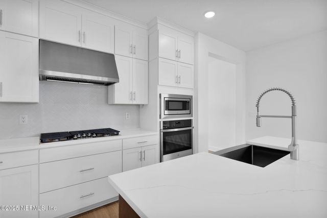 183 OAK BREEZE Drive, Ponte Vedra, FL 32081