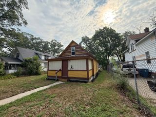 2424 Howden Street, Muskegon Heights City, MI 49444