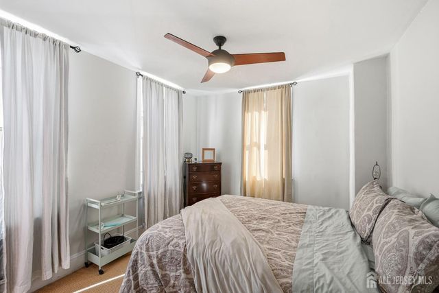 346 E Union Street, Burlington City, NJ 08016