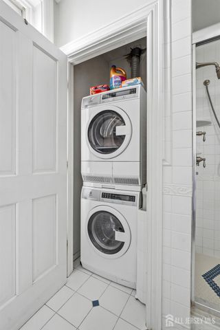 346 E Union Street, Burlington City, NJ 08016