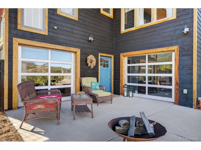 11013 Circle Dr, Golden, CO 80403