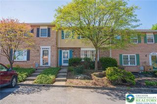 4617 North Hedgerow Drive, Lower Macungie Twp, PA 18103