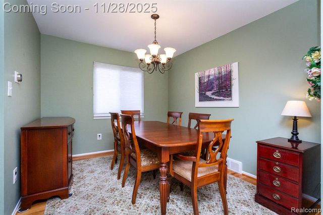 33866 Curcio Drive, Sterling Heights, MI 48310