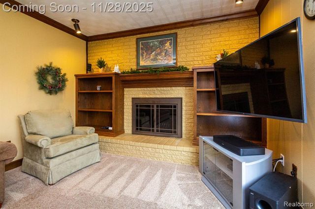 33866 Curcio Drive, Sterling Heights, MI 48310