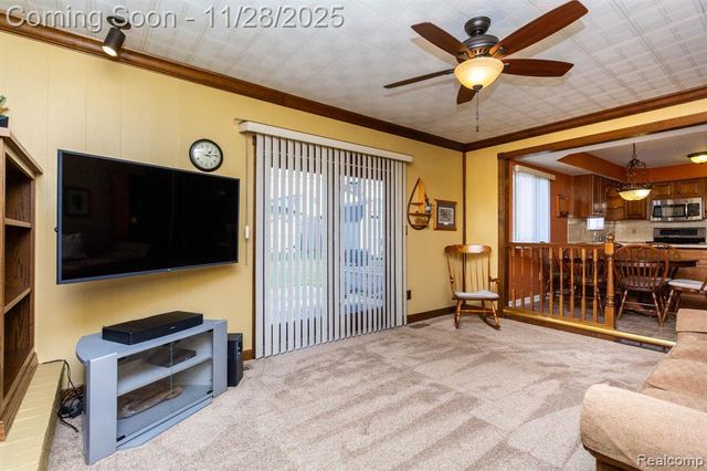 33866 Curcio Drive, Sterling Heights, MI 48310