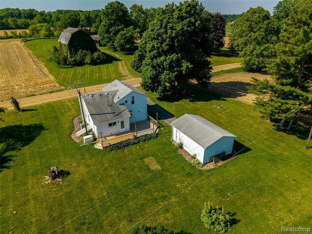 2851 N Dancer Road, Dexter, MI 48130