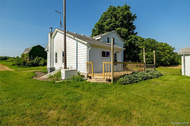 2851 N Dancer Road, Dexter, MI 48130