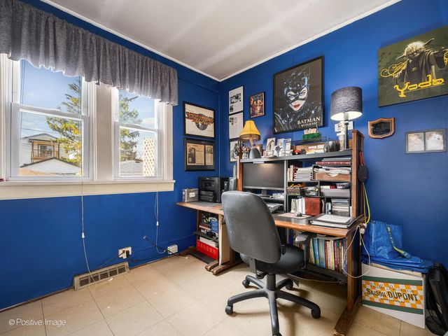 1510 Gunderson Avenue, Berwyn, IL 60402