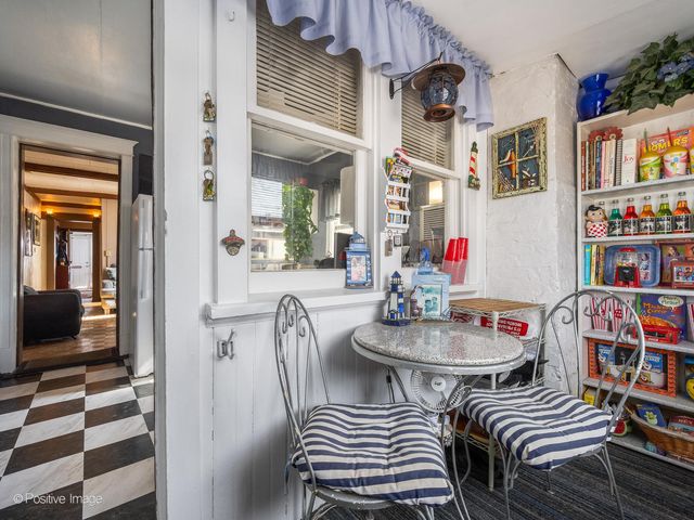 1510 Gunderson Avenue, Berwyn, IL 60402