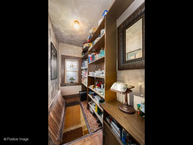 1510 Gunderson Avenue, Berwyn, IL 60402