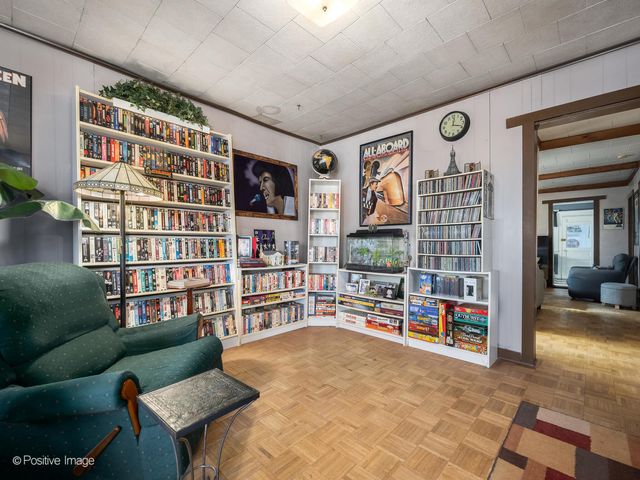 1510 Gunderson Avenue, Berwyn, IL 60402