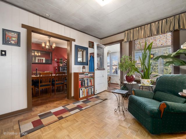 1510 Gunderson Avenue, Berwyn, IL 60402