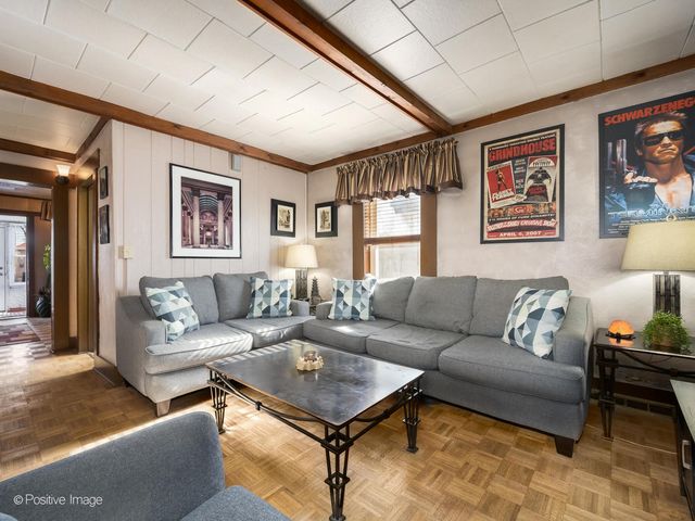 1510 Gunderson Avenue, Berwyn, IL 60402