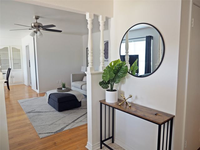 1135 Holly Glen Circle, Dallas, TX 75232