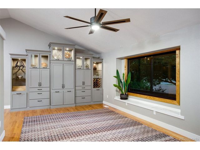 422 Hillsboro Ct N, Fort Collins, CO 80525