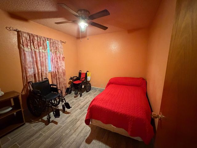 8767 S Rodriguez Avenue, Parlier, CA 93648