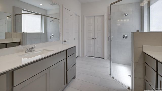 12643 Cotorra Springs, San Antonio, TX 78254