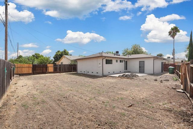 3205 E Marsh St, Stockton, CA 95205
