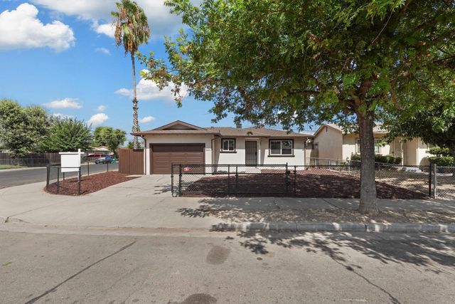 3205 E Marsh St, Stockton, CA 95205