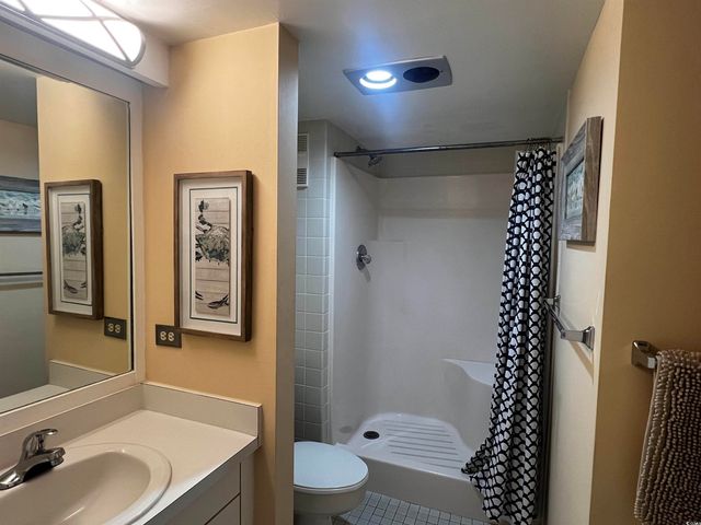 100 Ocean Creek Dr Apt J8, Myrtle Beach, SC 29572