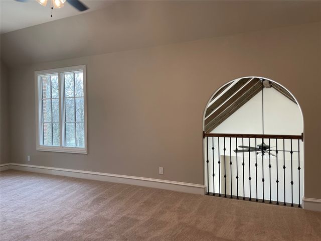 90 Woodland Hills Drive, Sherman, TX 75092