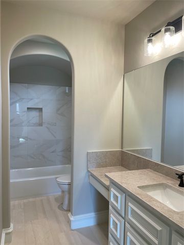 90 Woodland Hills Drive, Sherman, TX 75092