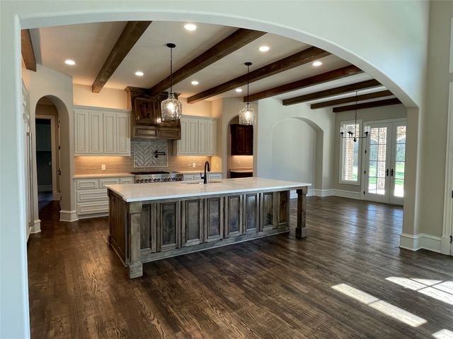 90 Woodland Hills Drive, Sherman, TX 75092